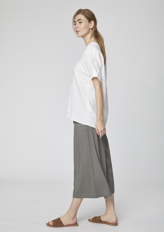 WSB4046-SAGE-GREEN--eshi-paperbag-waist-culotte-trousers-5